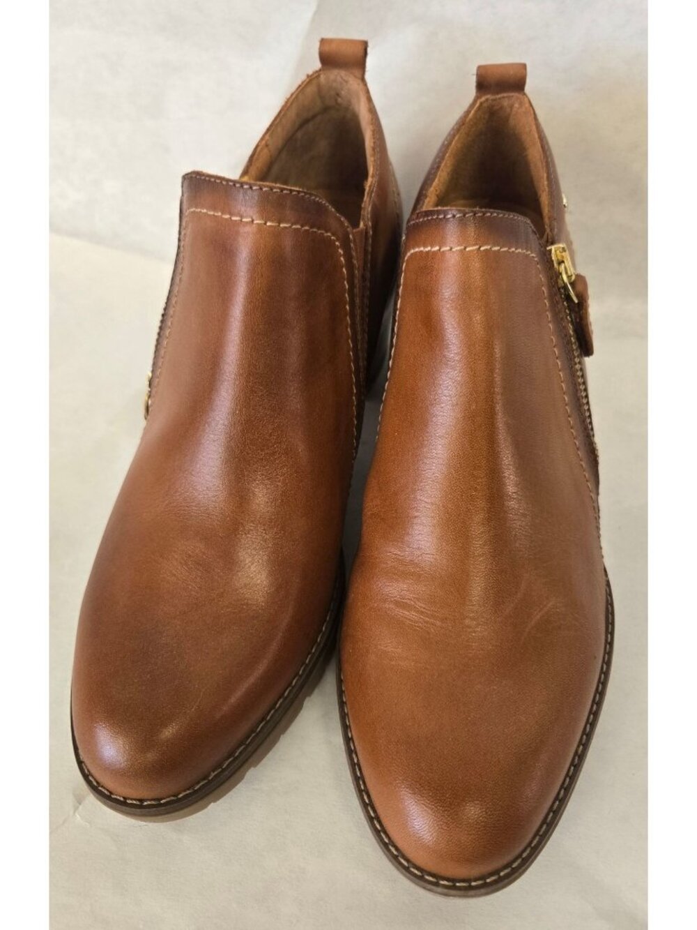 Pikolinos Llanes Zip Up Leather Booties Size 39/8 Classic Casual Deadstock